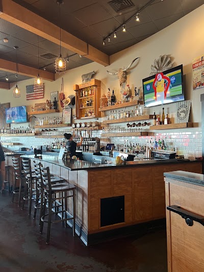 LU LU Craft Bar + Kitchen